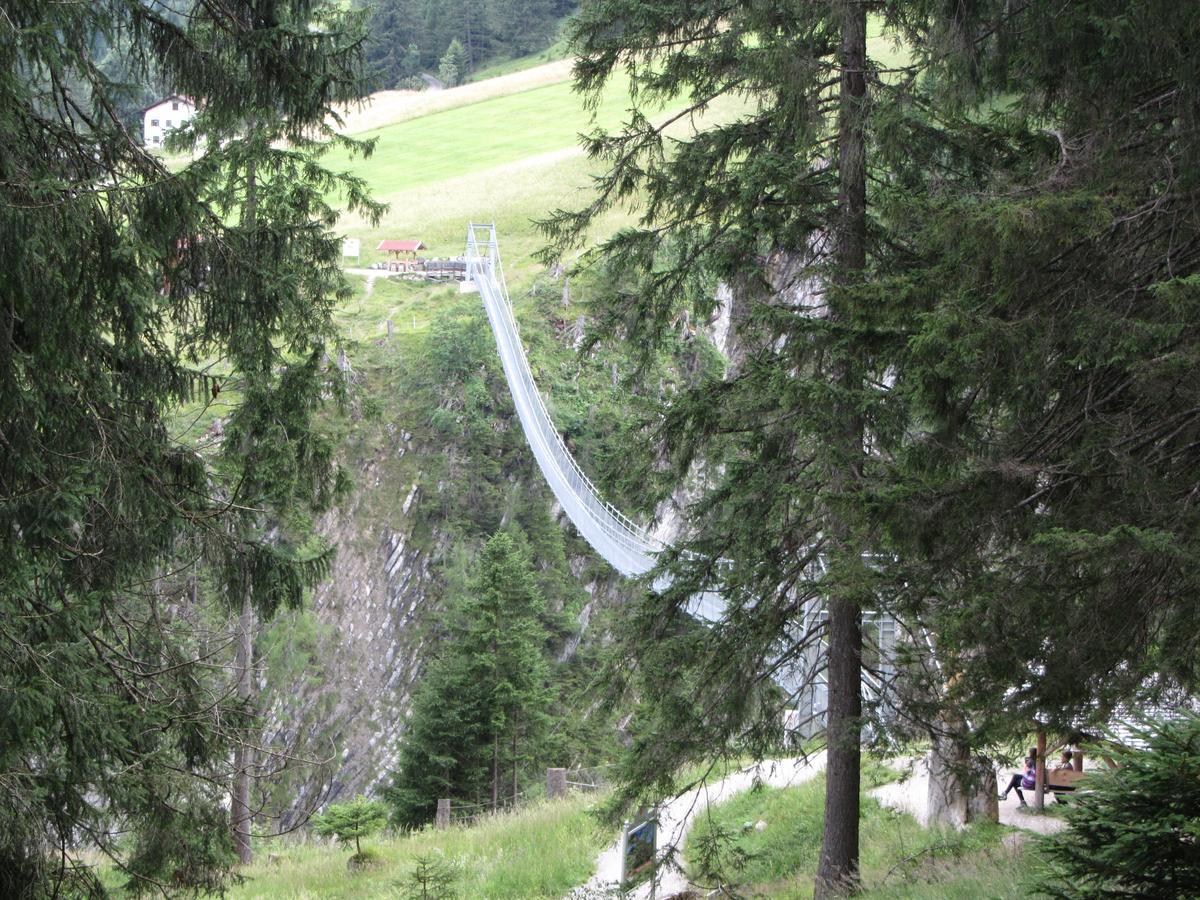 Gasthof Sonne Häselgehr Exteriör bild
